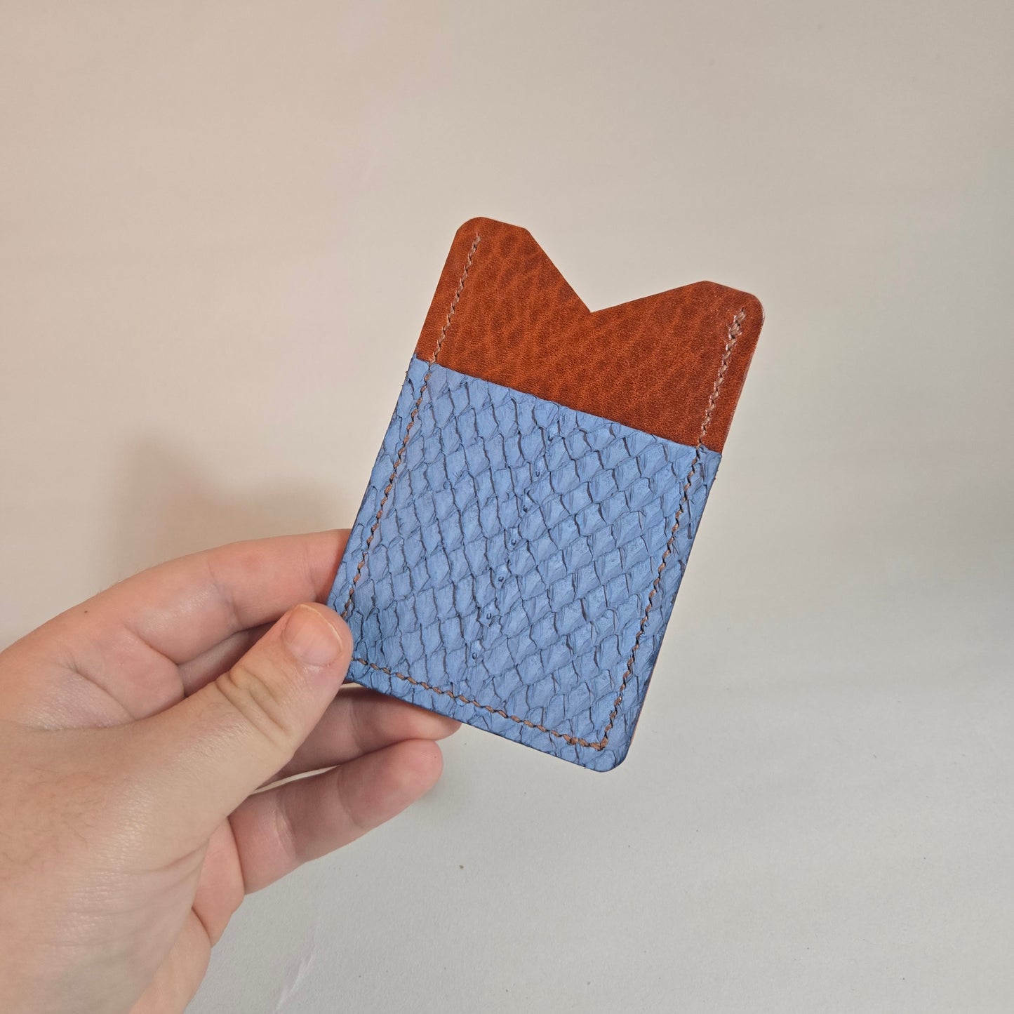 Porte-cartes cuir Genèse — Cognac & Bleu roi